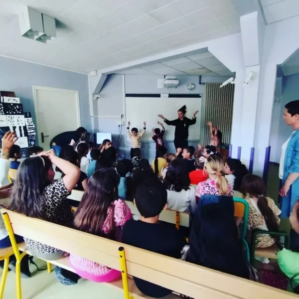 voyage-au-dela-des-mers-spectacle-jeunesse-representations-scolaires-ecoles-primaires-ecoles-maternelles